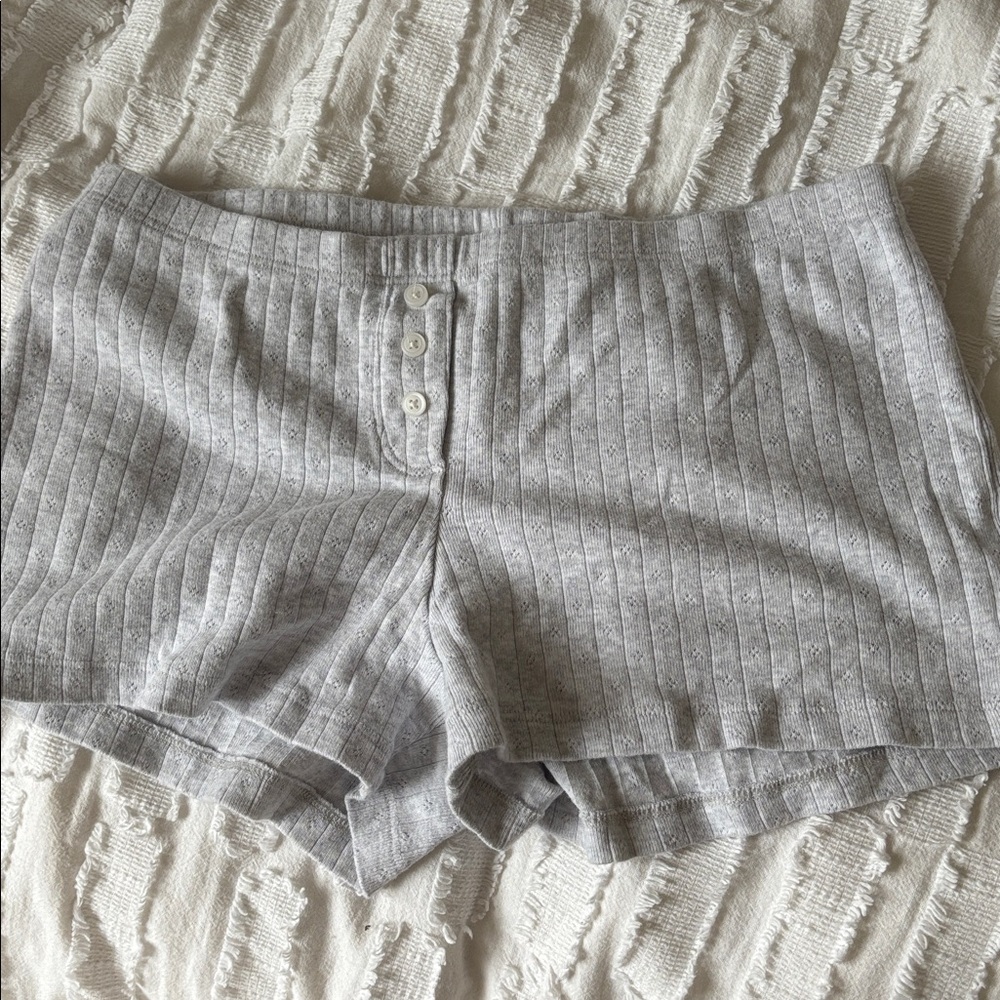 Brandy Melville Light Gray Ribbed High-Waist Button Shorts